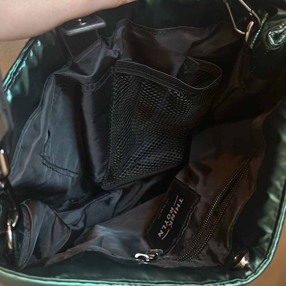 Think Rolyn U Messenger Bag - Green - Picture 4 of 5